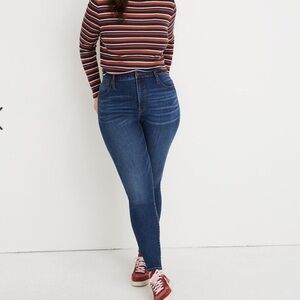 MADEWELL CURVY HIGH RISE SKINNY JEANS 23